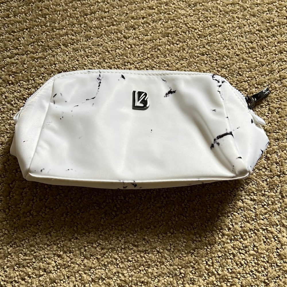 Buff bunny marble bag
